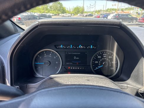 Used 2015 Ford F150 XLT w/ Equipment Group 301A Mid AWD/4WD image 20