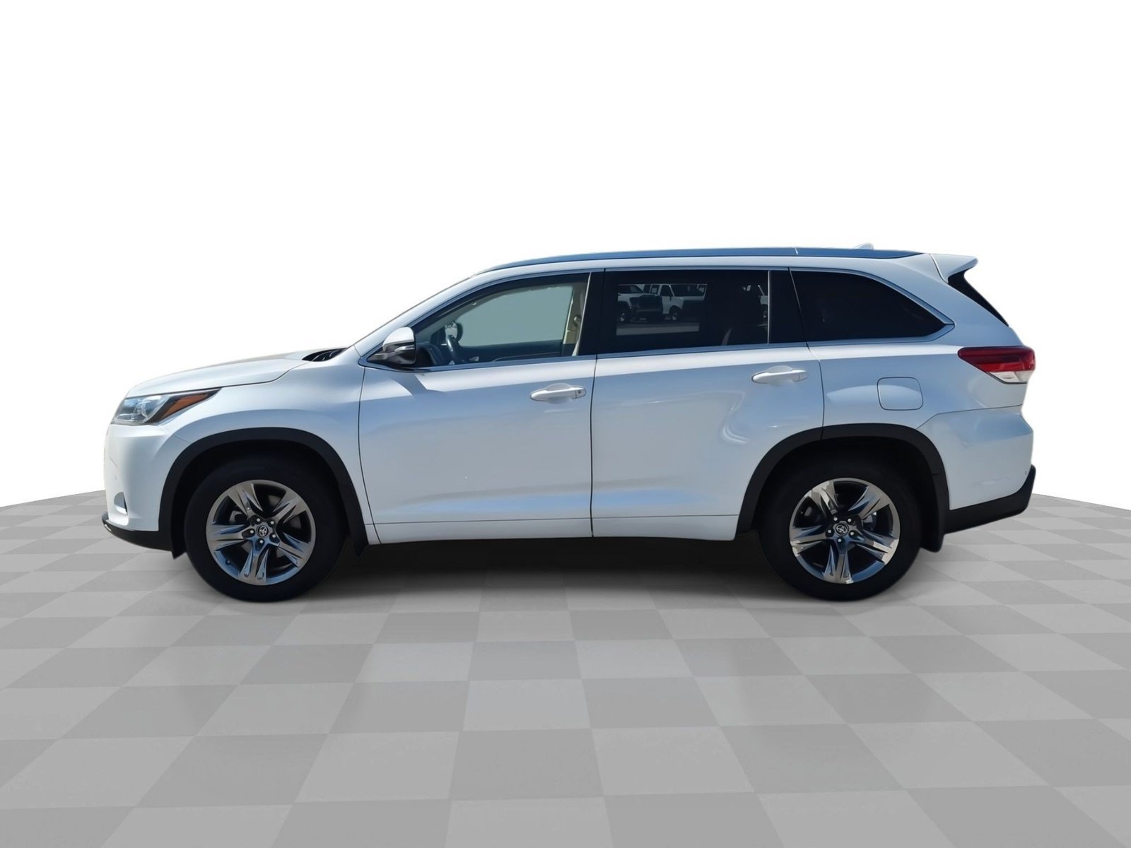 Used 2019 Toyota Highlander Limited Platinum AWD/4WD image 5