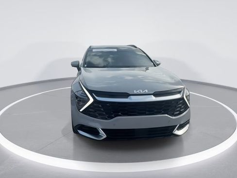 Used 2025 Kia Sportage SX image 3