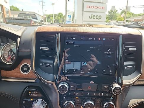 Certified 2022 RAM 1500 Limited image 15