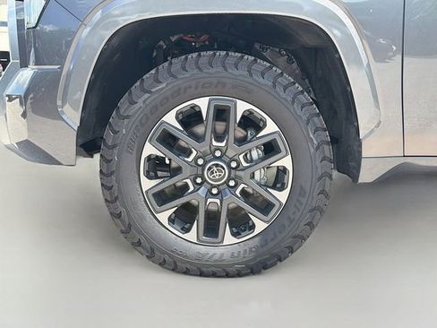 Used 2024 Toyota Tundra Limited AWD/4WD image 41