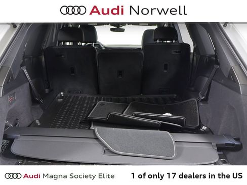 Used 2025 Audi Q7 3.0T Premium Plus w/ Premium Plus Package AWD/4WD image 13