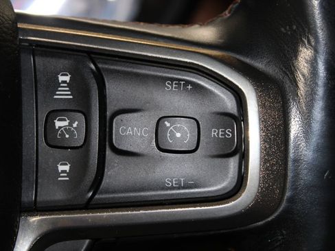 Used 2019 RAM 1500 Limited AWD/4WD image 24