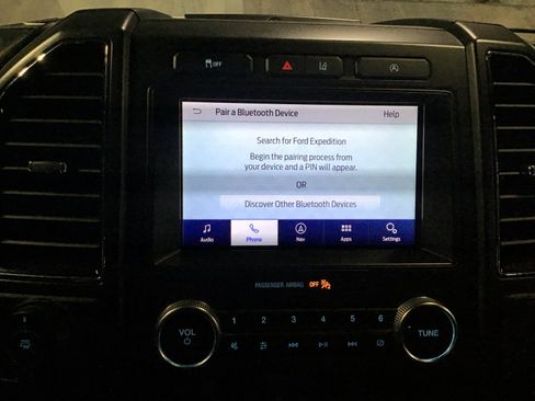 Used 2021 Ford Expedition Limited RWD image 16