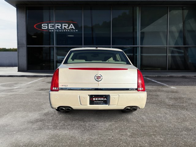 Used 2008 Cadillac DTS FWD image 4