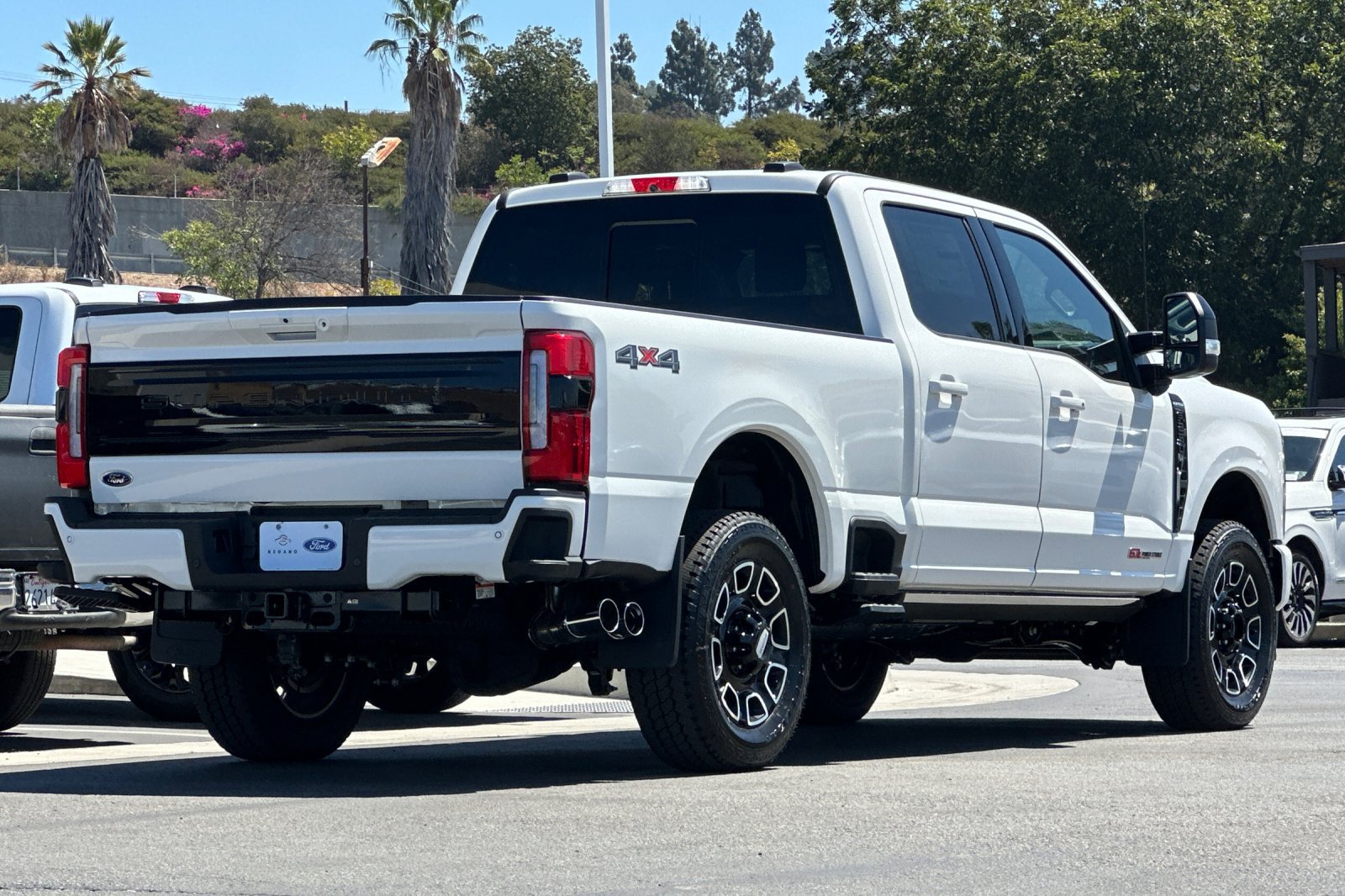 New 2026 Ford F250 Platinum AWD/4WD image 3