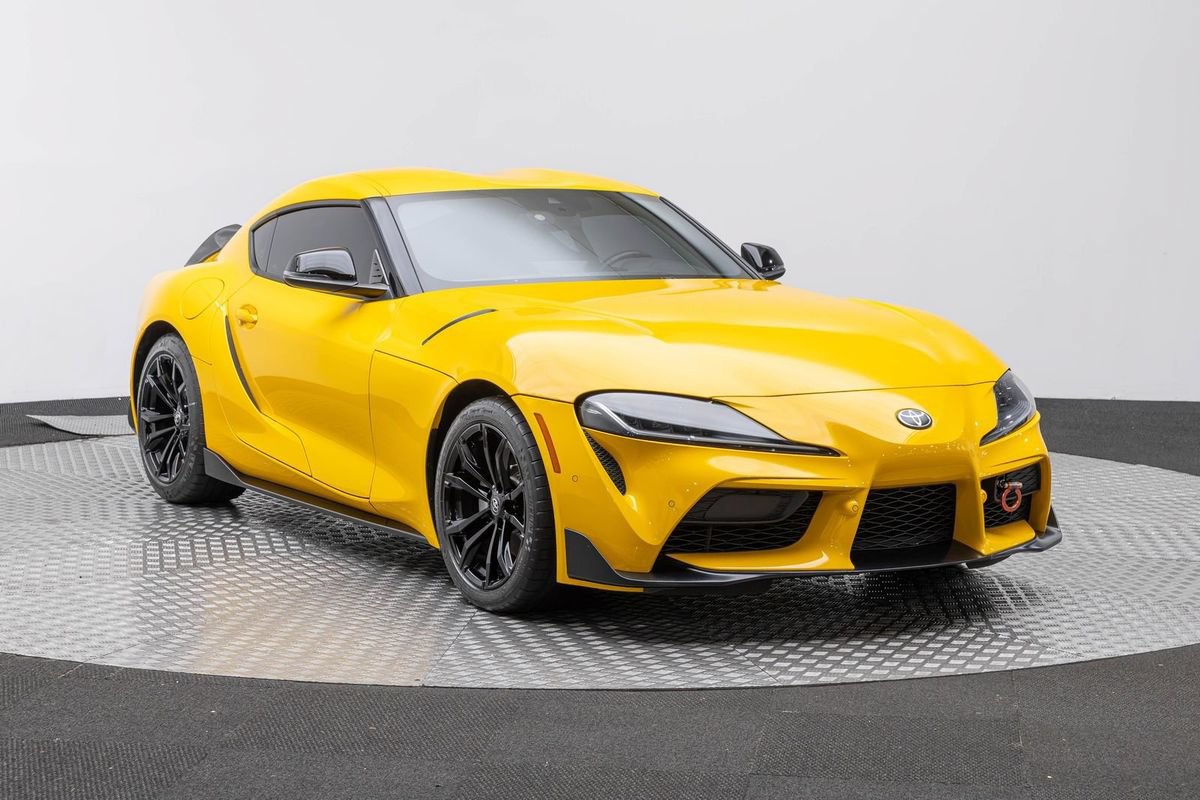 Used 2021 Toyota Supra w/ Safety & Technology Package RWD image 4
