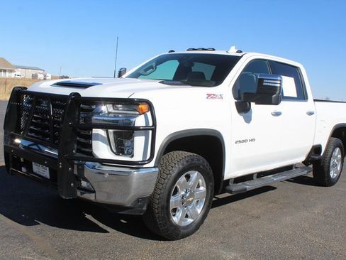 Used 2022 Chevrolet Silverado 2500 LTZ w/ LTZ Premium Package image 12