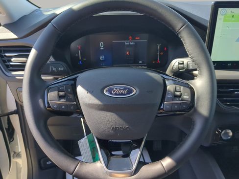 New 2026 Ford Escape SE image 62