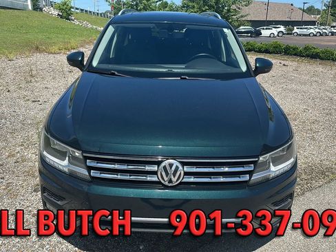 Used 2018 Volkswagen Tiguan SEL FWD image 3