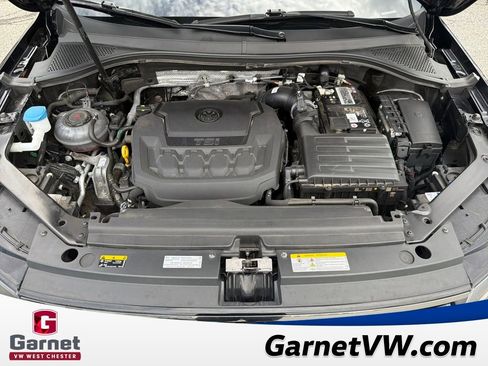 Used 2023 Volkswagen Tiguan SE w/ Panoramic Sunroof Package image 22