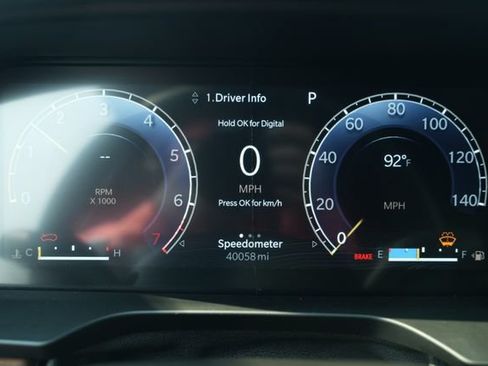 Used 2023 Jeep Grand Cherokee L Summit w/ Advanced Protech Group IV AWD/4WD image 33