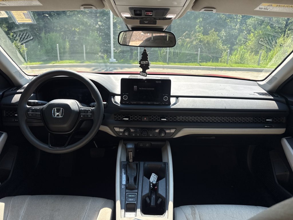 Used 2024 Honda Accord EX image 17