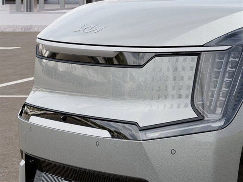 New 2026 Kia EV9 Land image 12
