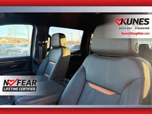 Used 2025 GMC Sierra 1500 AT4 image 24