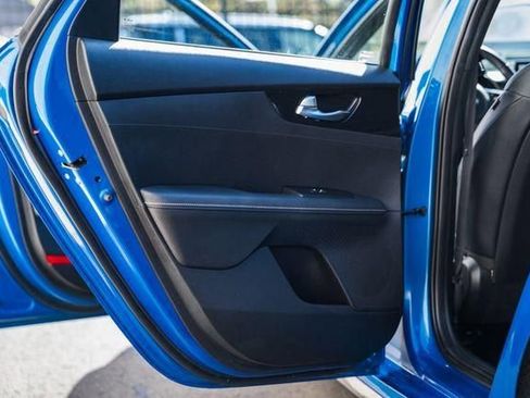 Used 2022 Kia Forte GT-Line image 30