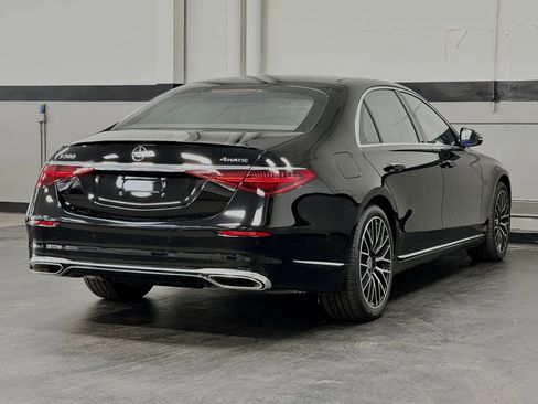 Used 2024 Mercedes-Benz S 580 4MATIC Sedan image 12