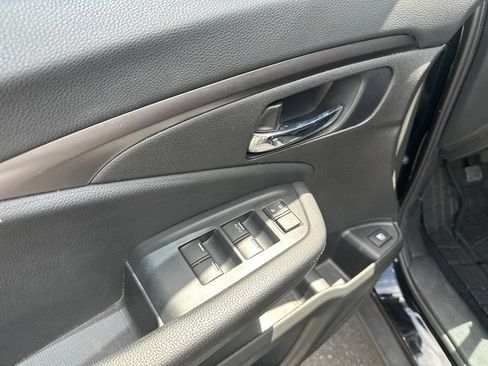 Used 2022 Honda Pilot Sport image 10