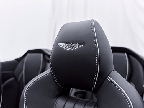 Used 2016 Aston Martin DB9 GT RWD image 59