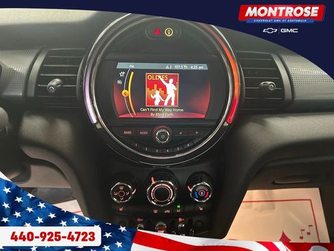 Used 2020 MINI Cooper 2-Door Hardtop image 17