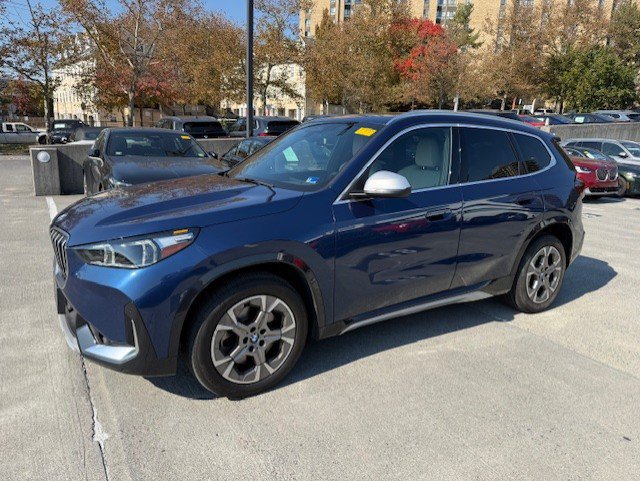Used 2023 BMW X1 xDrive28i w/ Convenience Package AWD/4WD image 5