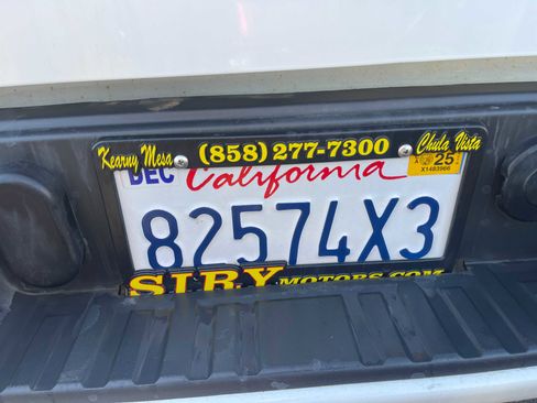 Used 2021 Chevrolet Colorado LT image 29