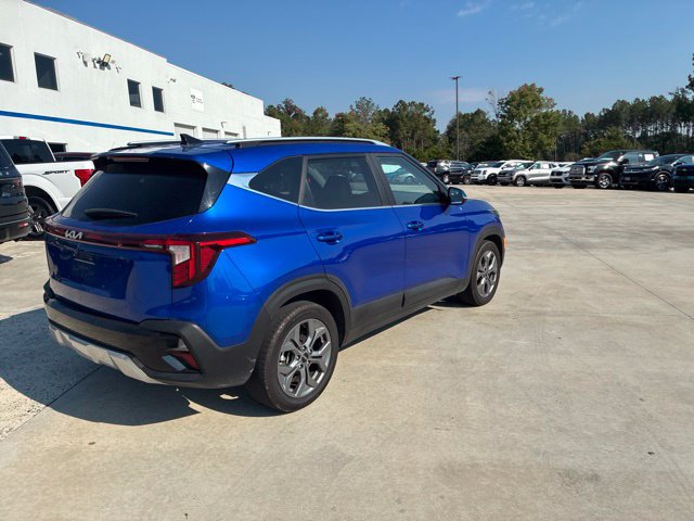 Used 2024 Kia Seltos S FWD image 19