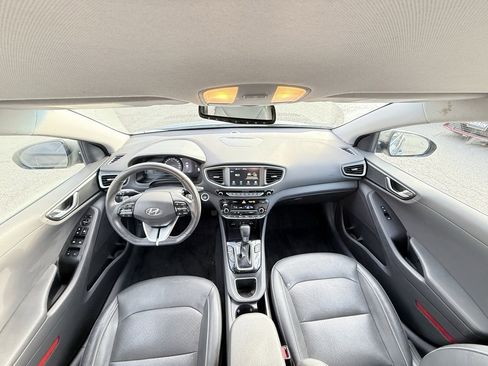 Used 2019 Hyundai Ioniq Limited image 26