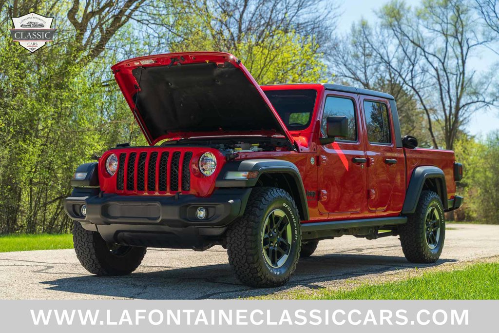 Used 2020 Jeep Gladiator Sport w/ Technology Group AWD/4WD image 32