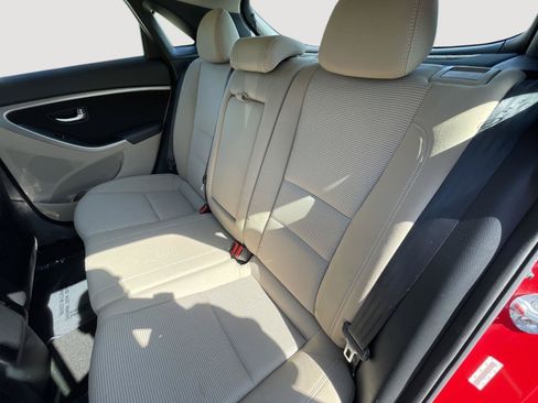 Used 2013 Hyundai Elantra GT w/ Touch & Go Pkg FWD image 19