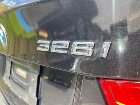 Used 2011 BMW 328i Sedan RWD image 10