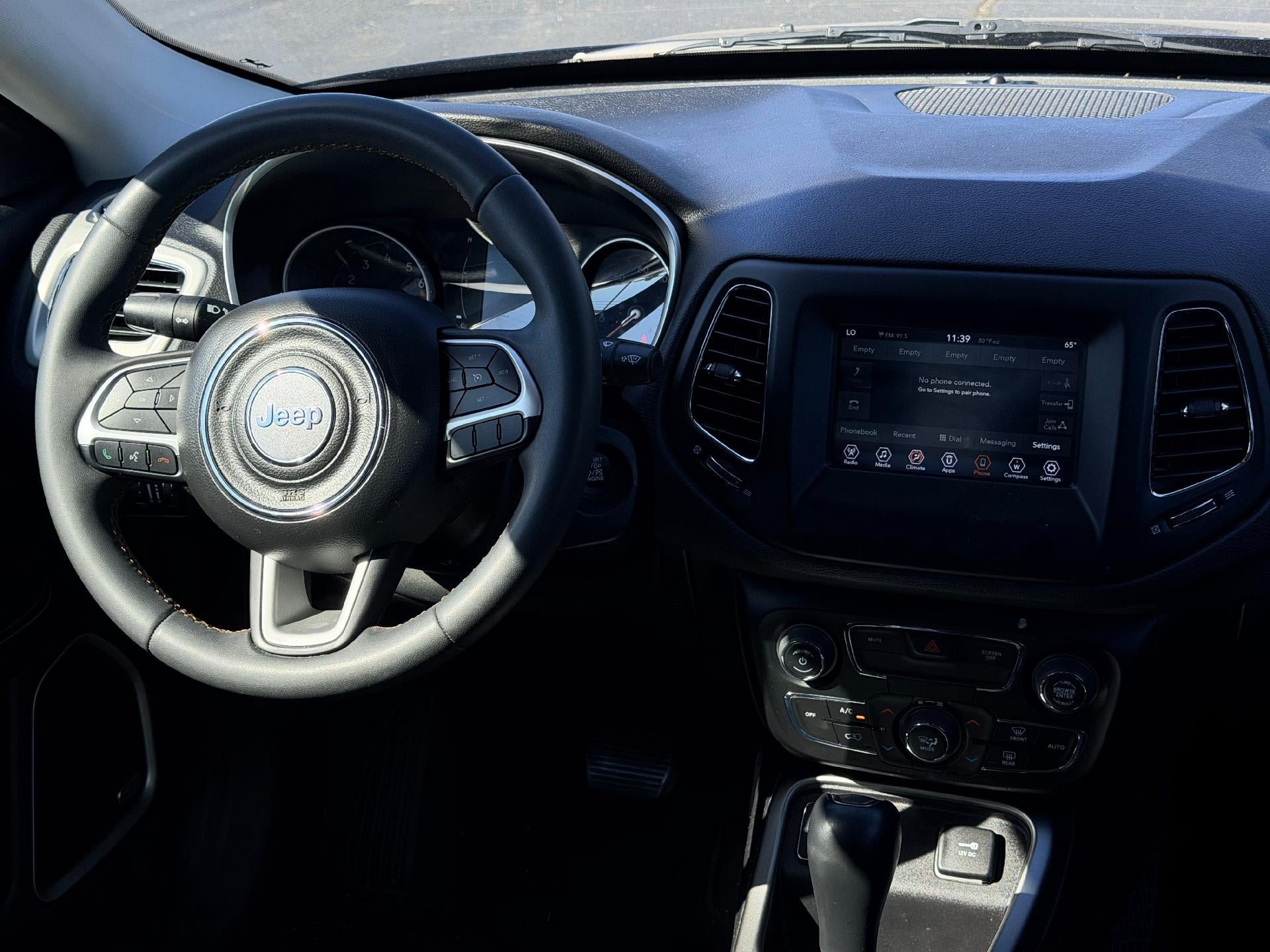 Used 2014 Ford Focus SE FWD image 9