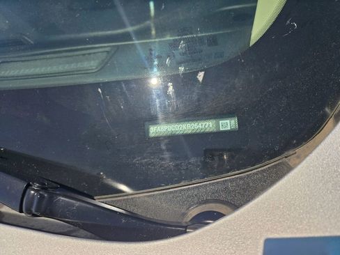 Used 2019 Ford Fusion SEL image 11