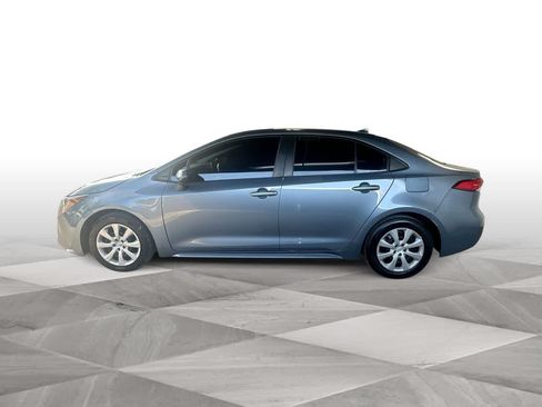 Used 2020 Toyota Corolla LE FWD image 5