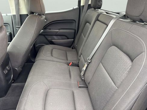 Used 2019 GMC Canyon SLE image 17