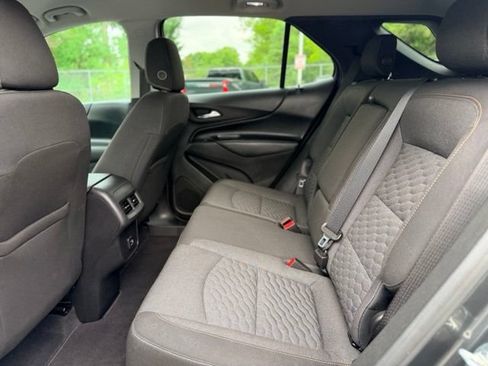 Used 2019 Chevrolet Equinox LT w/ Driver Convenience Package FWD image 26