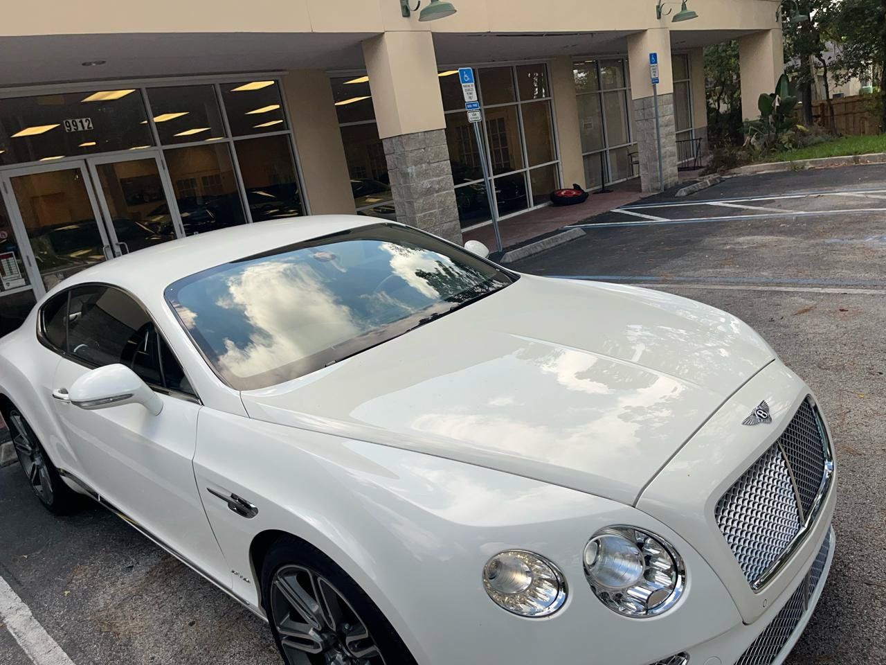 Used 2017 Bentley Continental GT AWD/4WD image 2