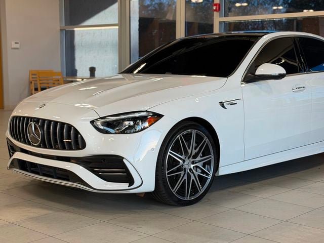 Used 2025 Mercedes-Benz C 43 AMG 4MATIC Sedan image 3