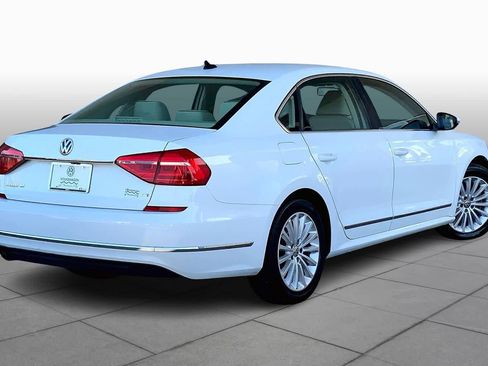 Used 2016 Volkswagen Passat 1.8T SE image 12