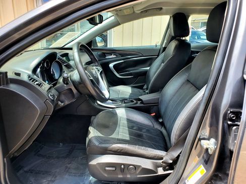 Used 2011 Buick Regal CXL FWD image 34