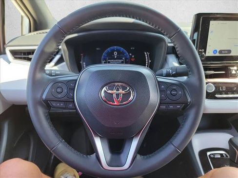 Used 2026 Toyota Corolla SE FWD image 18