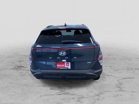 Used 2025 Hyundai Kona SEL image 9