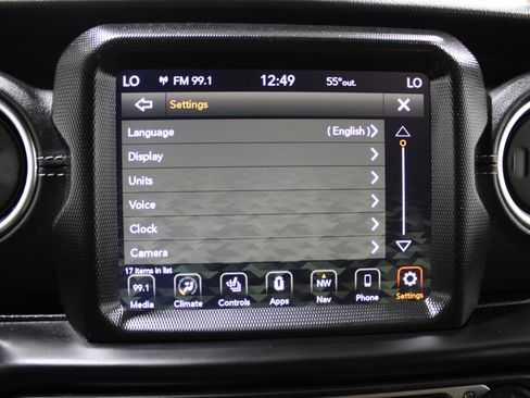 Used 2022 Jeep Wrangler Unlimited Sahara w/ Cold Weather Group image 20