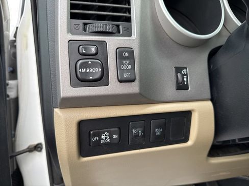 Used 2012 Toyota Tundra 4x4 Double Cab image 14