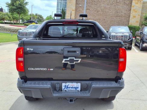 Used 2018 Chevrolet Colorado ZR2 w/ ZR2 Midnight Special Edition AWD/4WD image 23