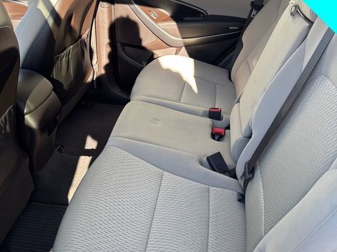 Used 2017 Hyundai Santa Fe Sport AWD/4WD image 13