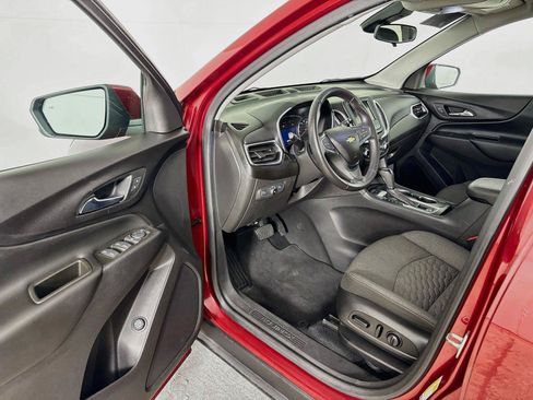 Used 2020 Chevrolet Equinox LT AWD/4WD image 3