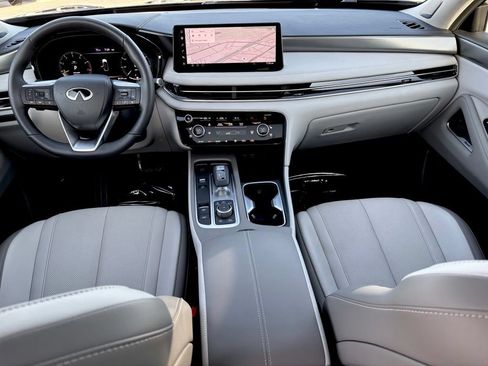 Certified 2026 INFINITI QX60 Luxe w/ Cargo Package FWD image 13