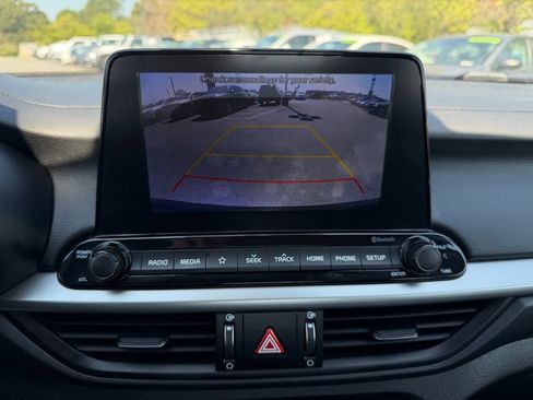 Used 2019 Kia Forte LXS FWD image 18