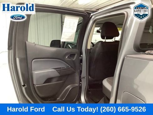 Used 2020 Chevrolet Colorado Z71 image 12